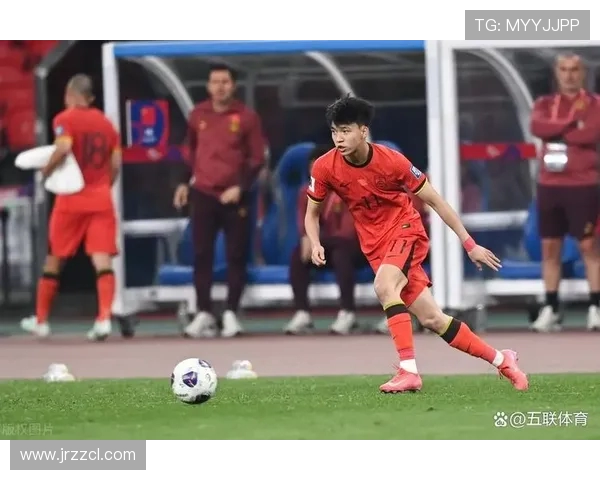 国足新星闪耀国际赛场助球队逆转取胜展现中国足球崛起新希望
