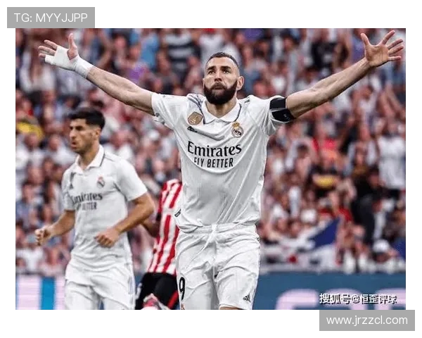 卡里姆·本泽马：从球场巨星到中东足球传奇的蜕变之路