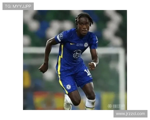 盘点本赛季五大联赛焦点球队与关键战役深度解读展望未来走势分析