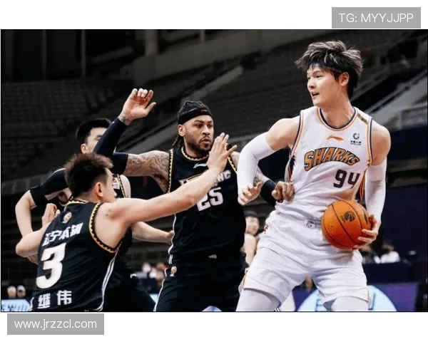 上海篮球队在联合会杯积分榜中以73分稳居第一名表现出色