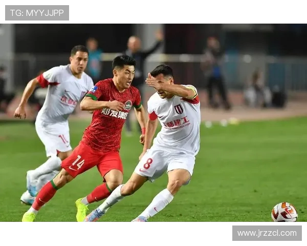 上海足球队在钻石联赛积分榜上以59分稳居第一名展现强劲实力