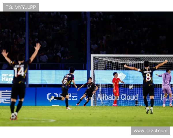 杭州足球队在足球意识排行榜中荣登第六名引发热议与期待