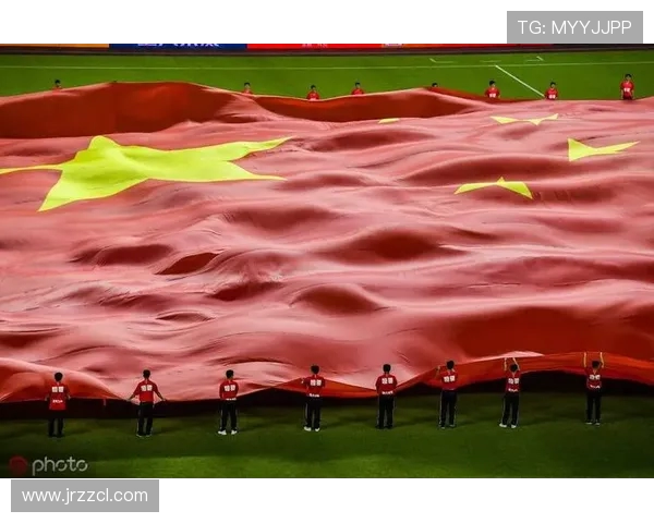 努涅斯在赛场上的崛起与挑战:探索这位新星的足球之路与未来潜力